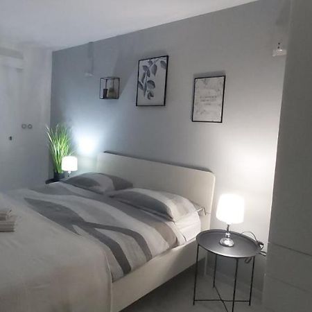 Studio Apartments Igor Vrsar Luaran gambar